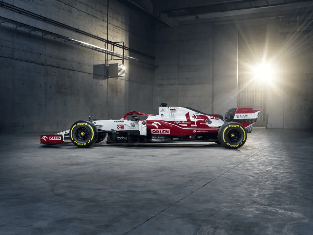 【F1美学】2021新车发布：原文配图 10